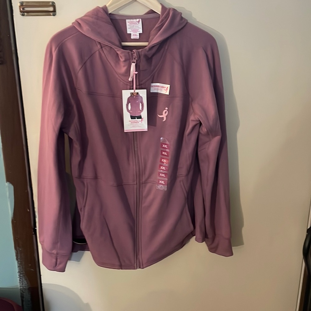 Earth Yoga Susan G Komen breast cancer hoodie.